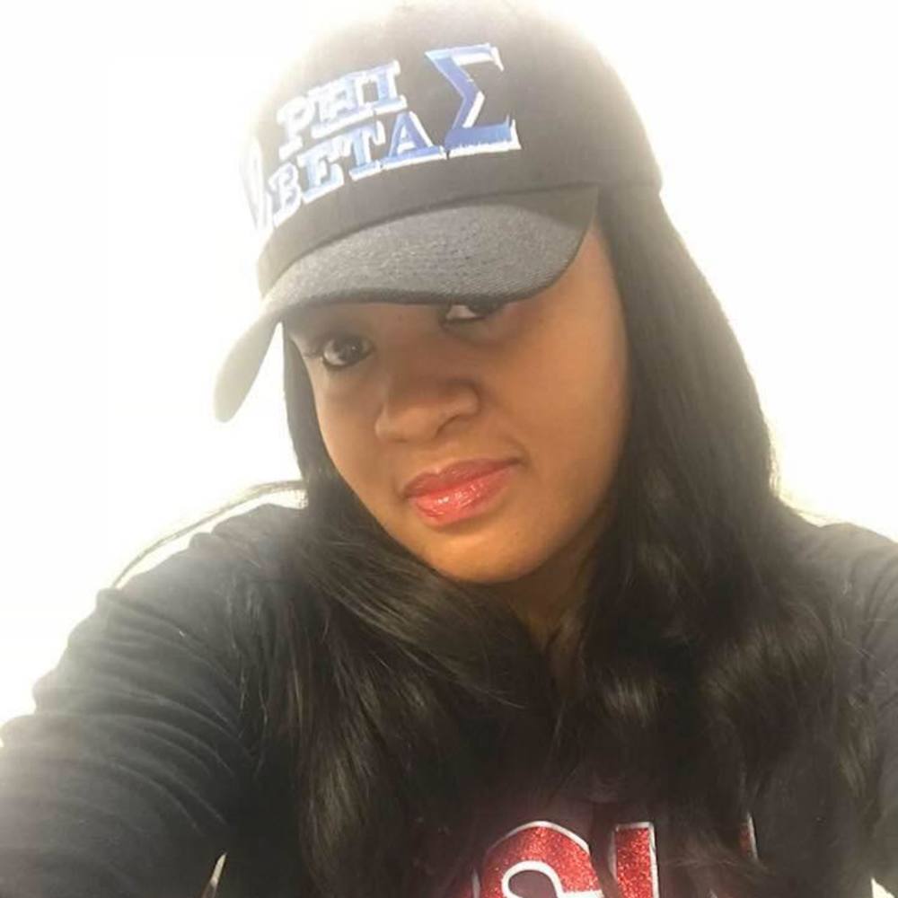 Meet your Posher, Lu